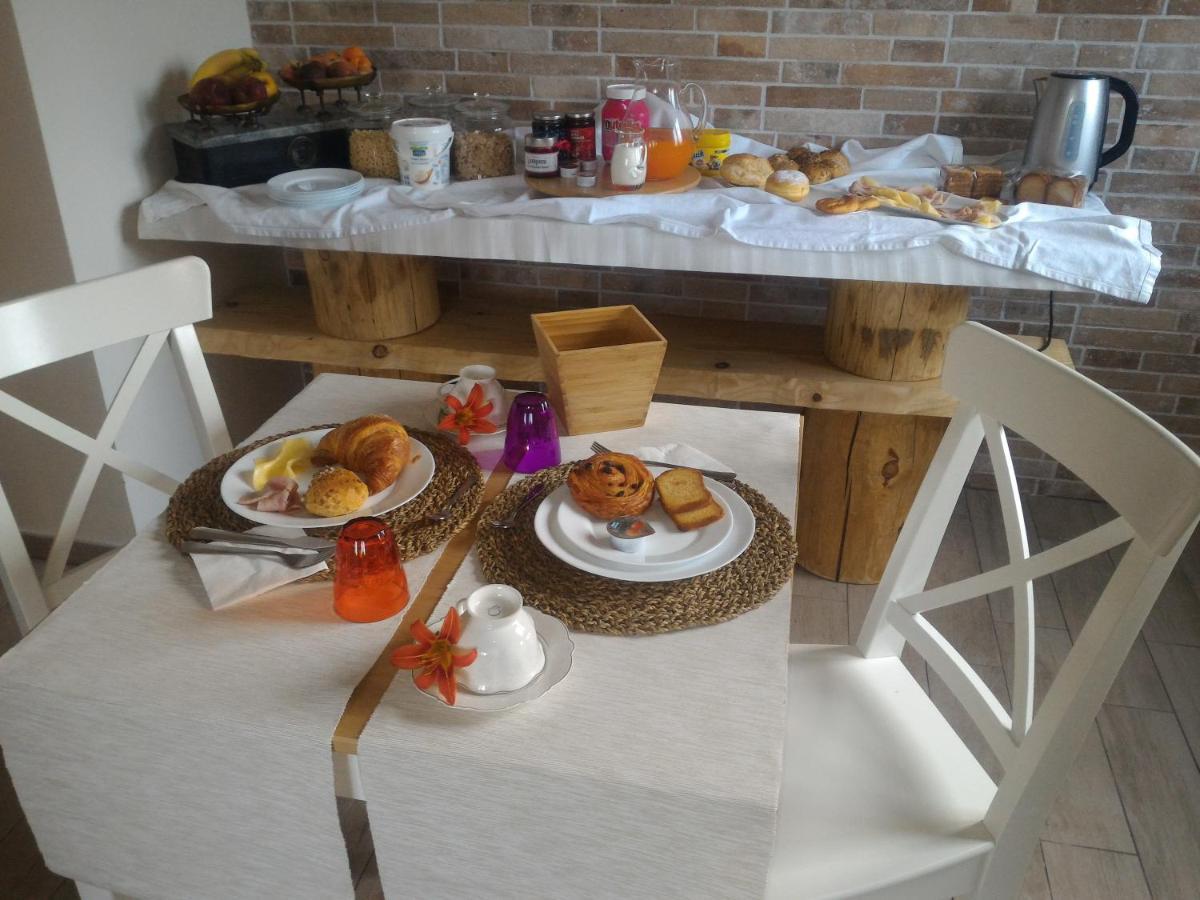 Domus Florio - Humanitas Rozzano Bed & Breakfast Pieve Emanuele Exterior foto